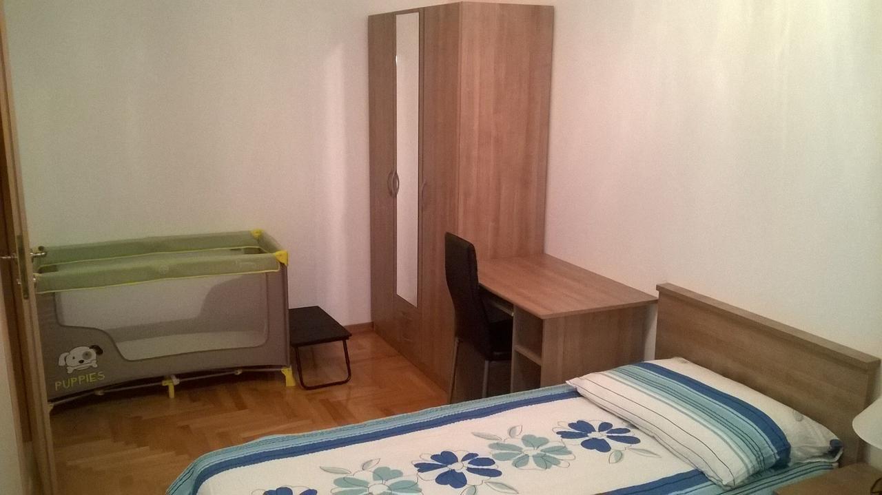Vile Park Apartment Pula Buitenkant foto